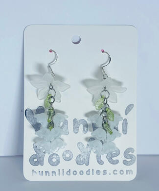 White Puredrop Flowers, Earrings (May 2025)