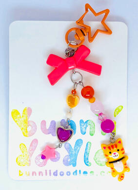 Lesbians Love Cats, Keychain Phone Charm (May 2025)