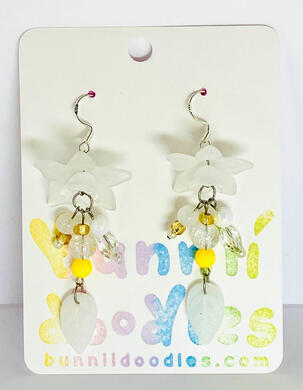 Golden Lily Leaves, Earrings (May 2025)