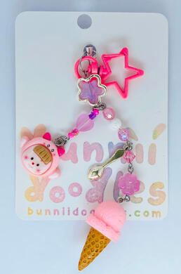 Childlike Pinky, Keychain Phone Charm (May 2025)